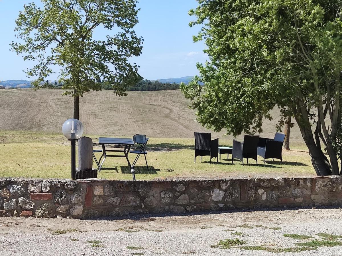 Podere Il Granaio - Crete Senesi - Tuscany Сиена Экстерьер фото