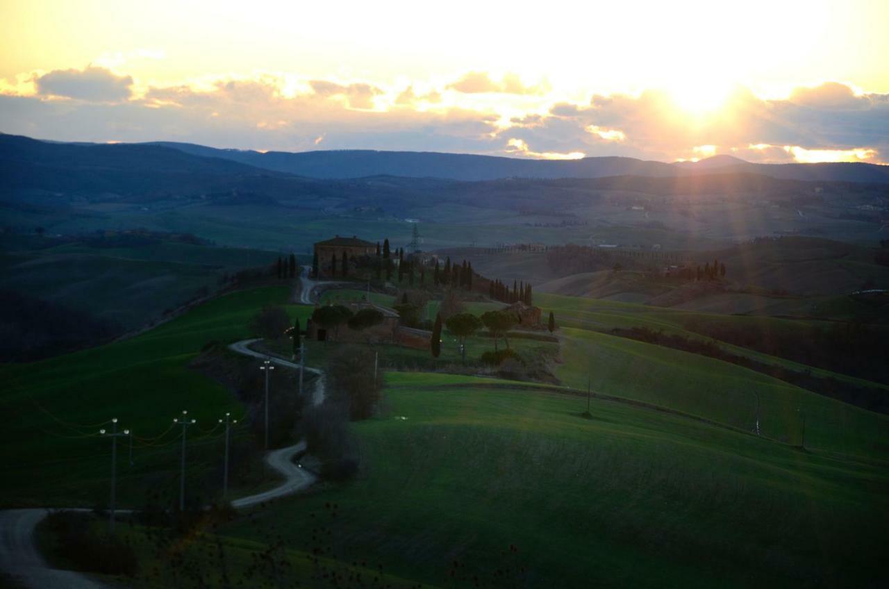 Podere Il Granaio - Crete Senesi - Tuscany Сиена Экстерьер фото