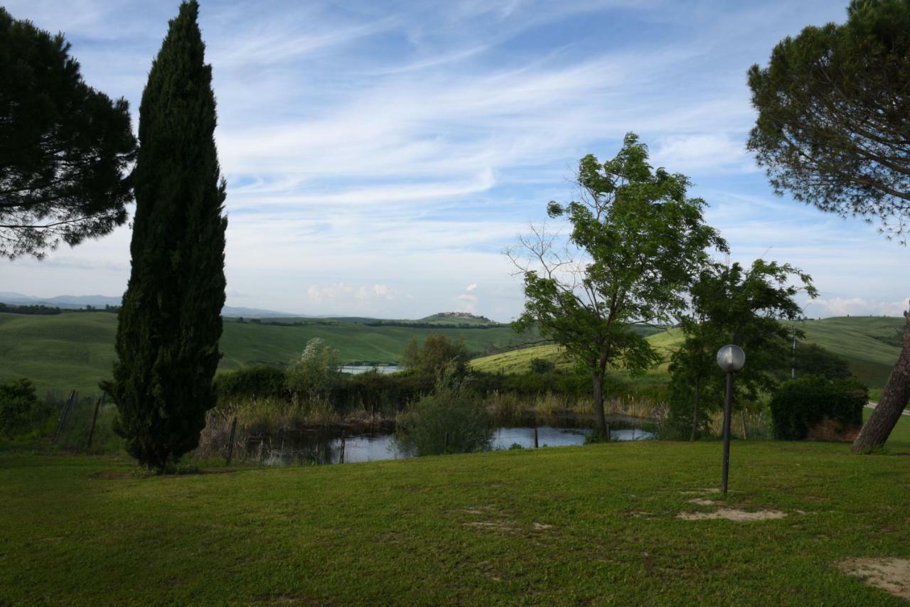 Podere Il Granaio - Crete Senesi - Tuscany Сиена Экстерьер фото